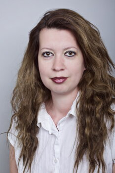   Gabriela Abrahámová  